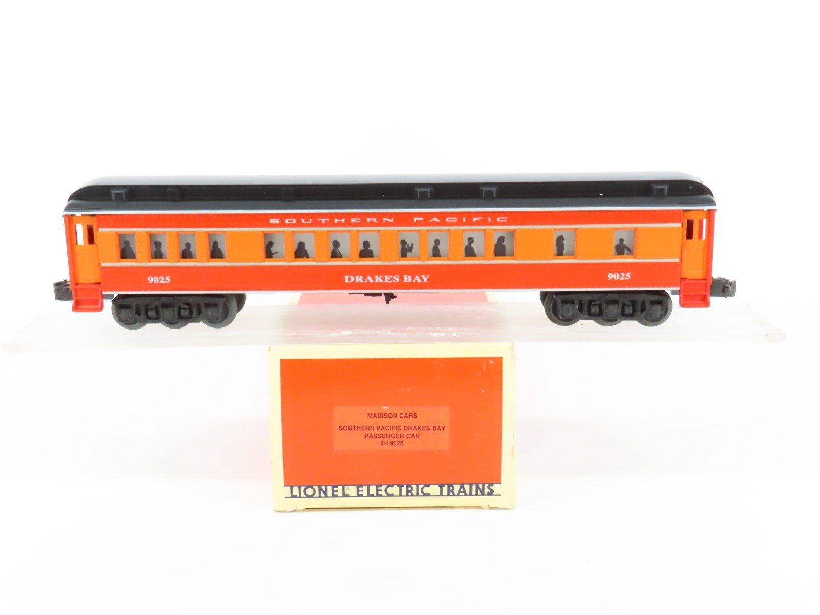 O Gauge 3-Rail Lionel 6-19025 SP Southern Pacific Passenger "Drakes Bay" #9025