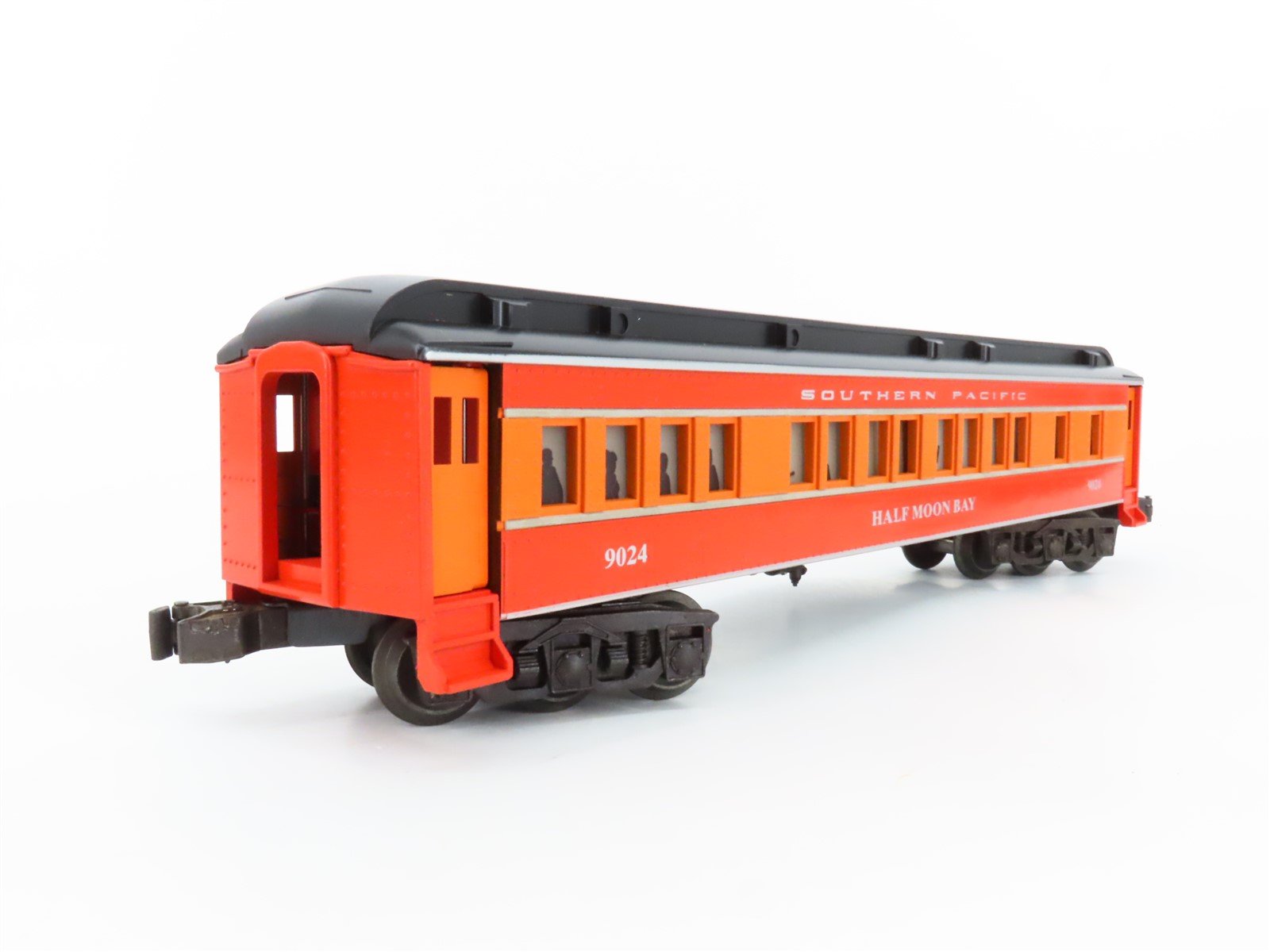 O Gauge 3-Rail Lionel 6-19024 SP Southern Pacific Madison Passenger Car #9024