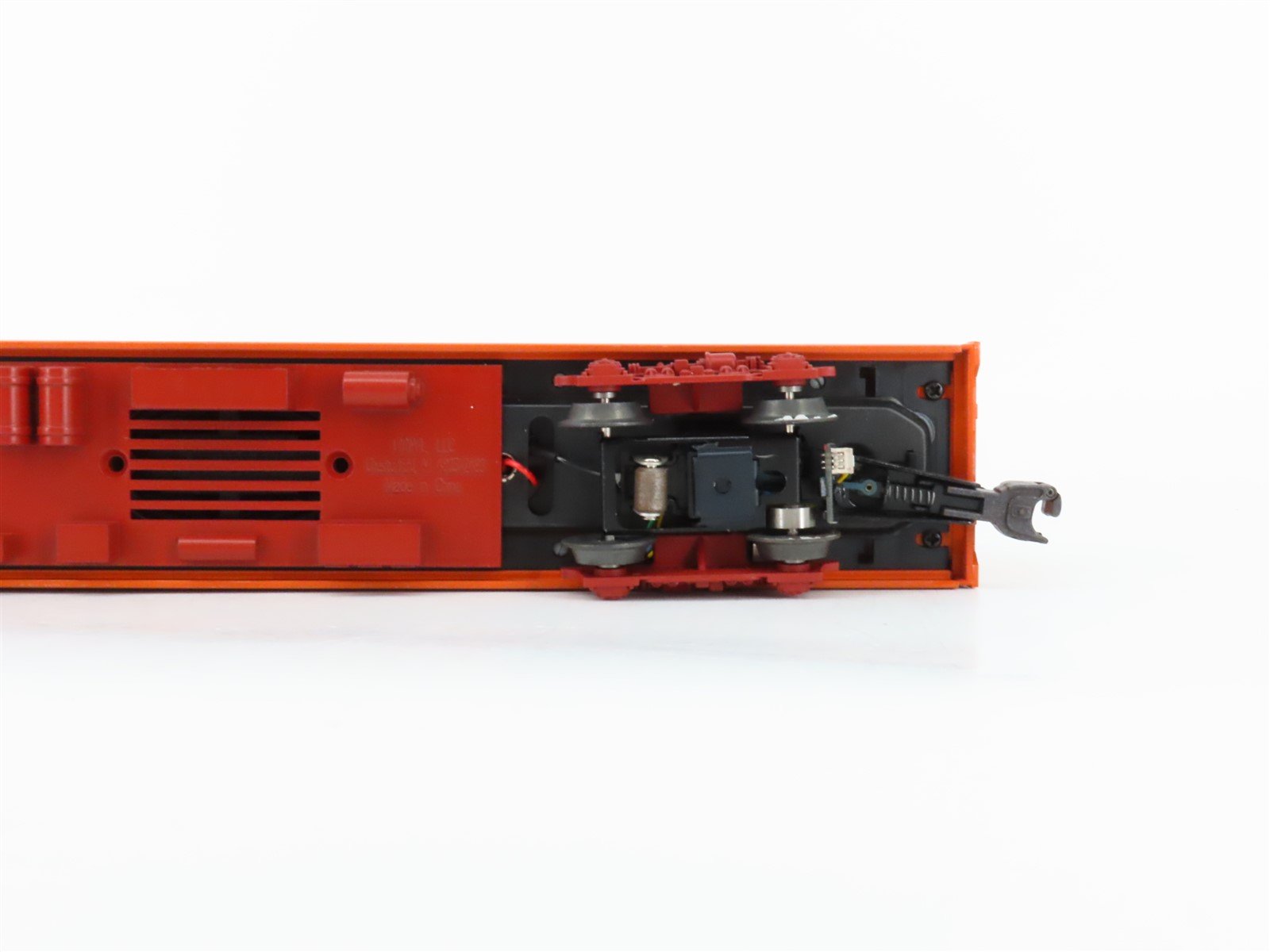 O Gauge 3-Rail Lionel 6-39105 MILW Hiawatha Coach Passenger #197 w/ Sound