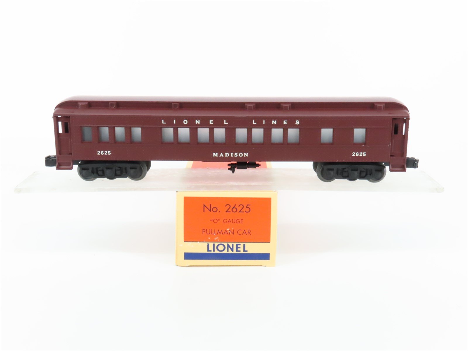 O Gauge 3-Rail Lionel 2625 Lionel Lines Pullman Passenger Car #2625 "Madison"