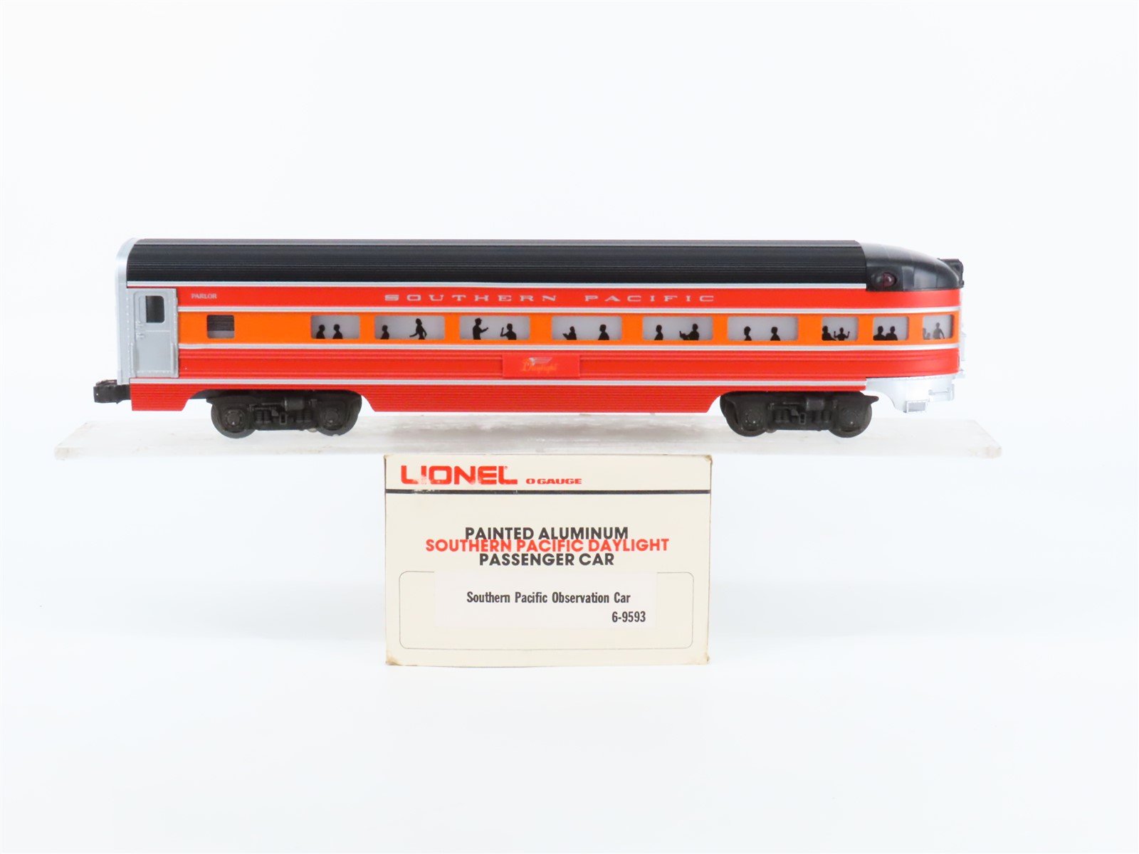 O Gauge 3-Rail Lionel 6-9593 SP Southern Pacific Daylight Observation Passenger