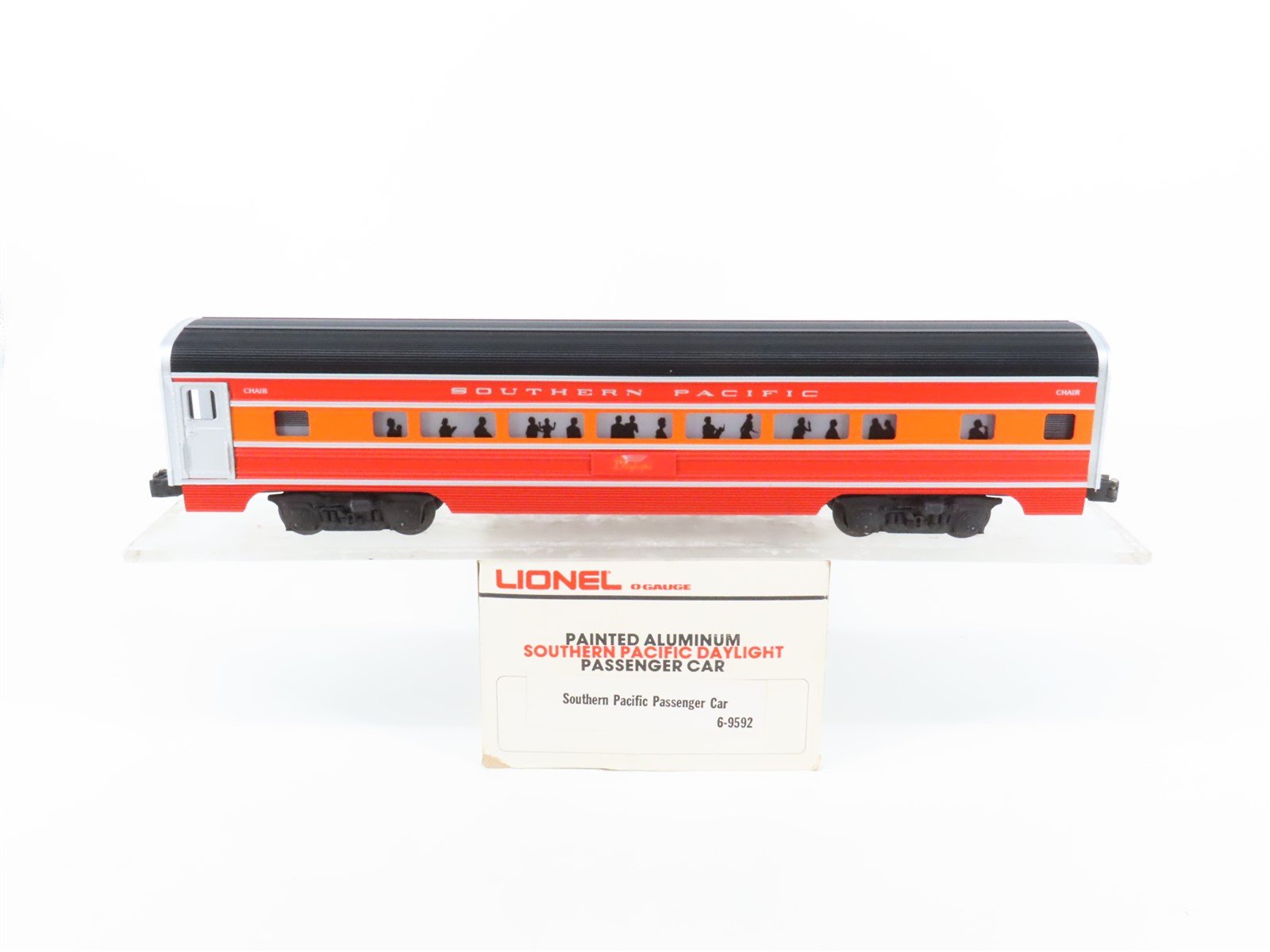 O Gauge 3-Rail Lionel 6-9592 SP Southern Pacific Daylight Chair Coach Passenger