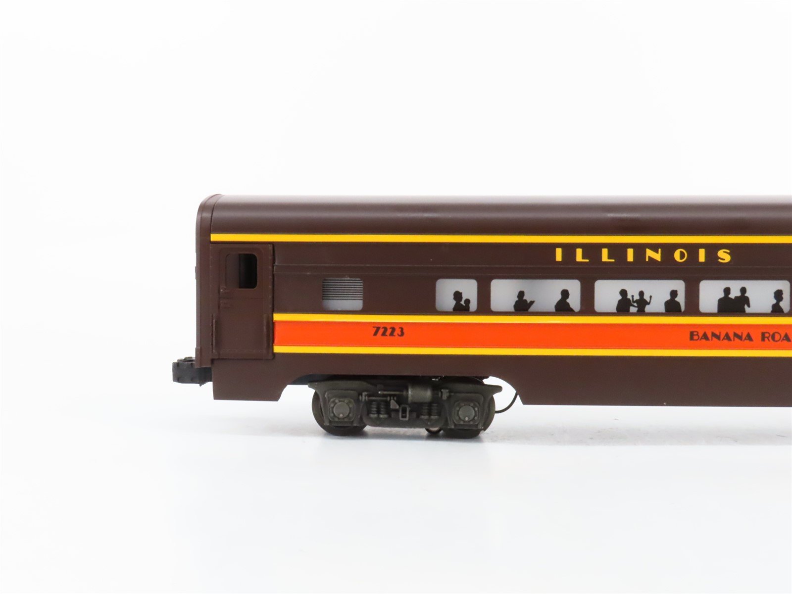 O Gauge 3-Rail Lionel 6-7223 IC Illinois Central Coach Passenger Car #7223