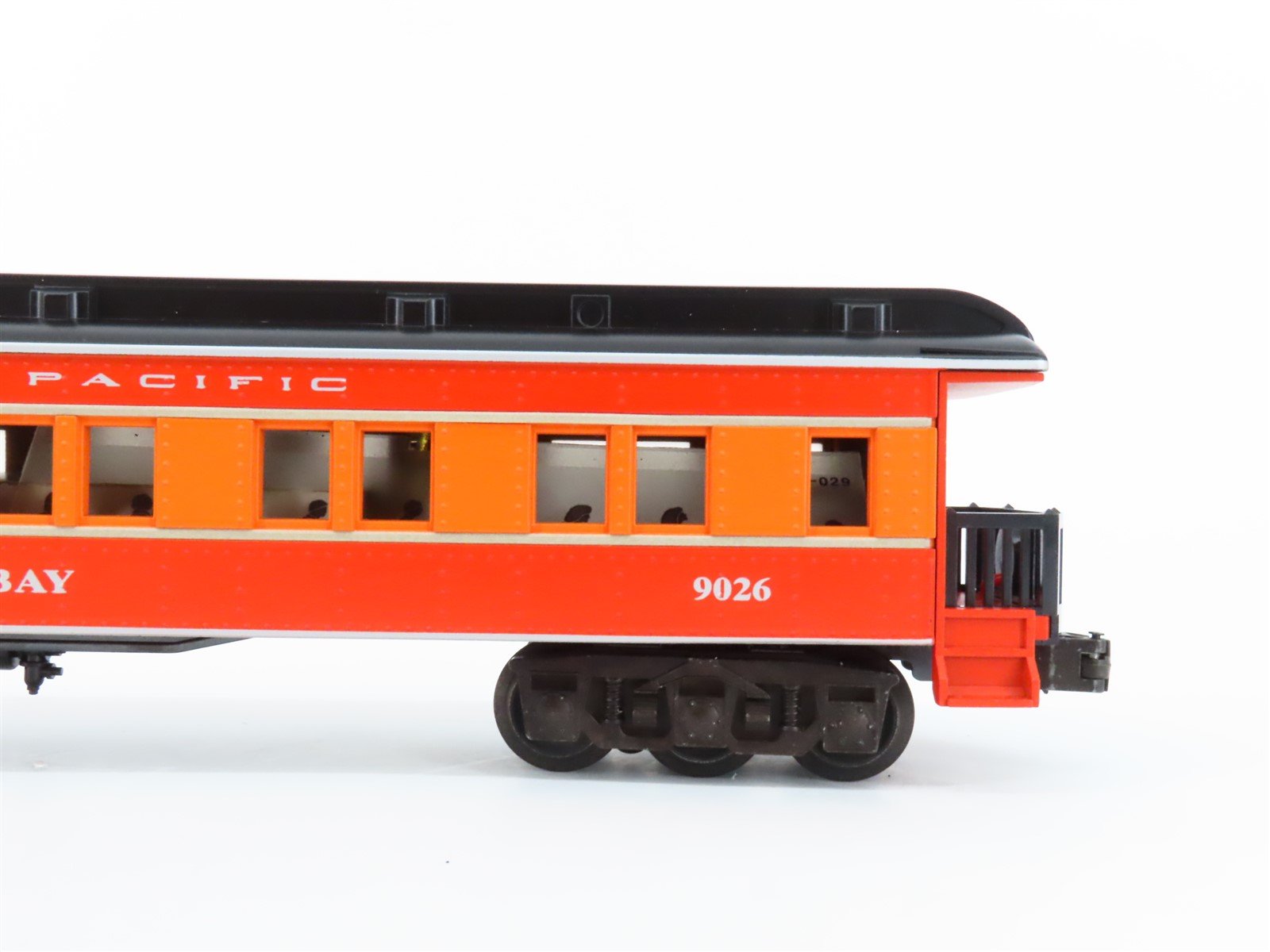 O Gauge 3-Rail Lionel 6-19026 SP Southern Pacific Observation Passenger #9026