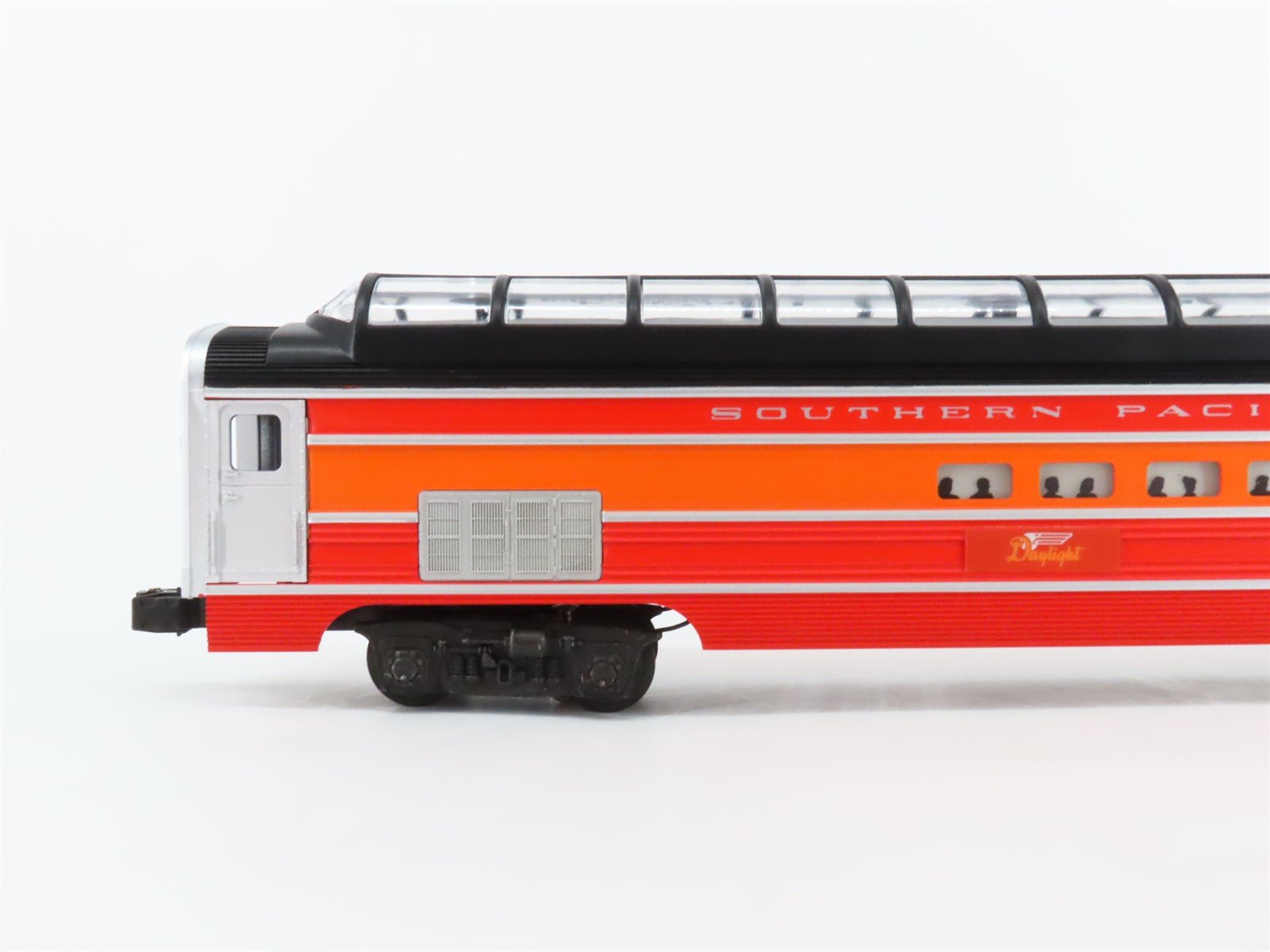 O Gauge 3-Rail Lionel 6-19107 SP Southern Pacific Daylight Vista Dome Passenger