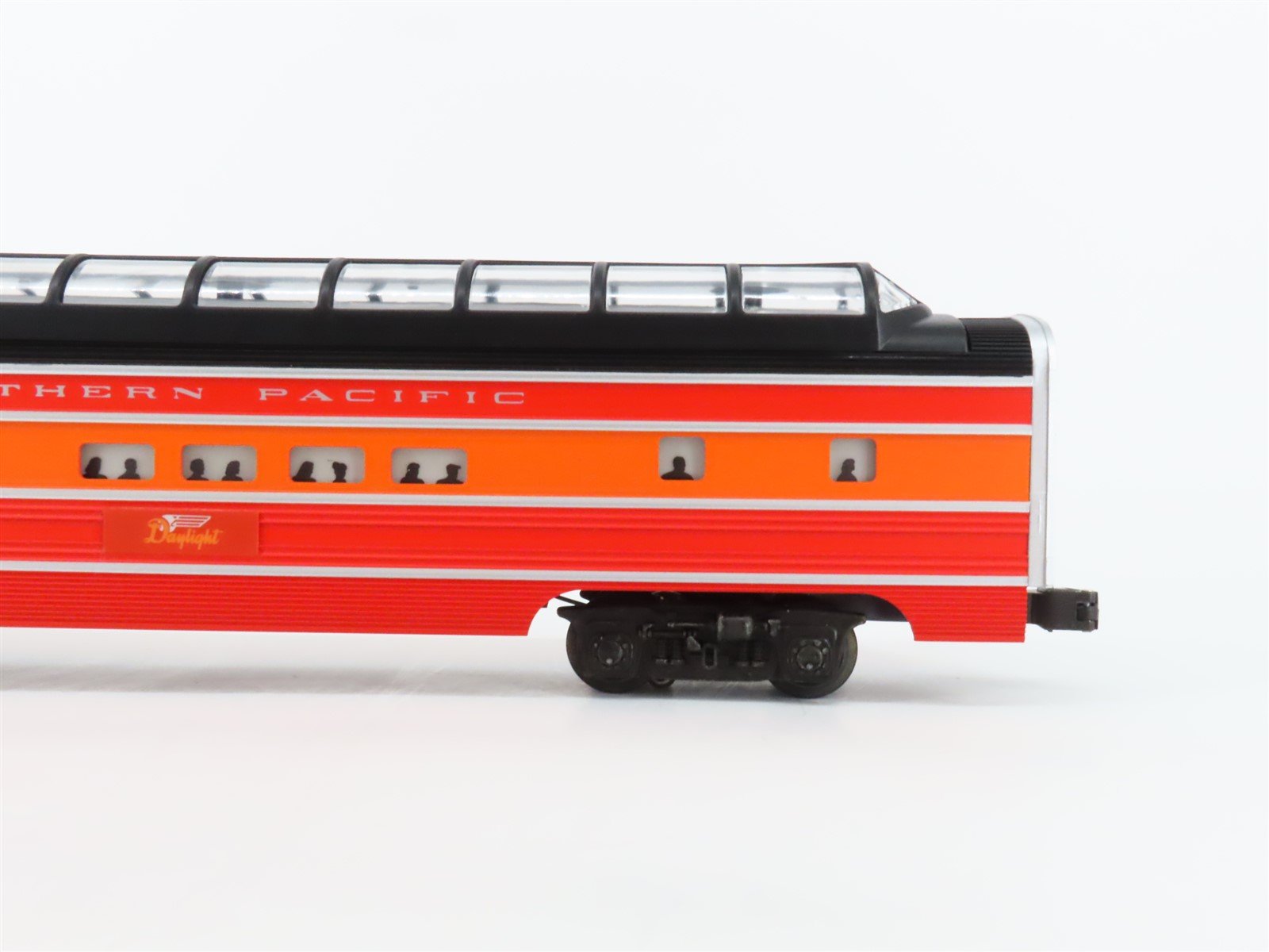 O Gauge 3-Rail Lionel 6-19107 SP Southern Pacific Daylight Vista Dome Passenger
