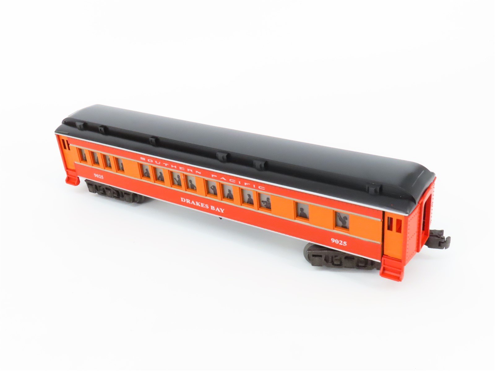 O Gauge 3-Rail Lionel 6-19025 SP Southern Pacific Madison Passenger Car #9025