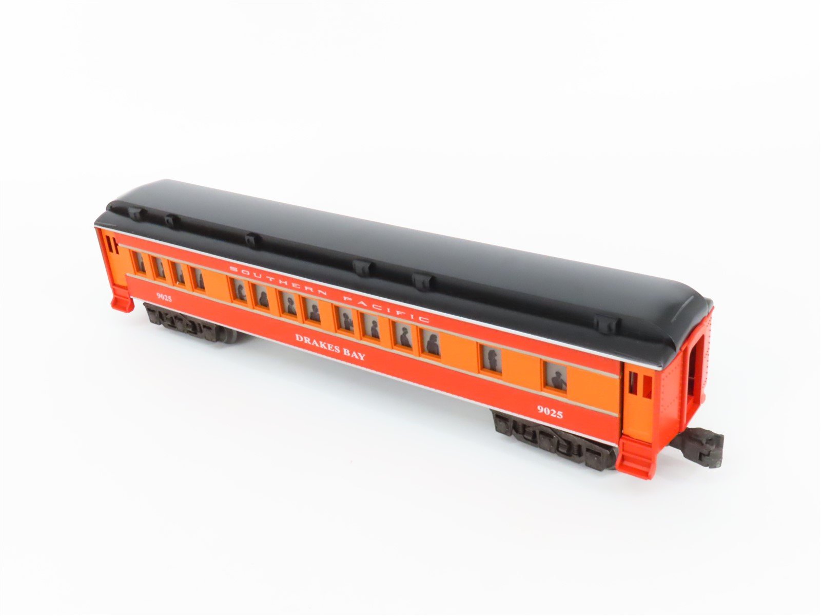 O Gauge 3-Rail Lionel 6-19025 SP Southern Pacific Madison Passenger Car #9025