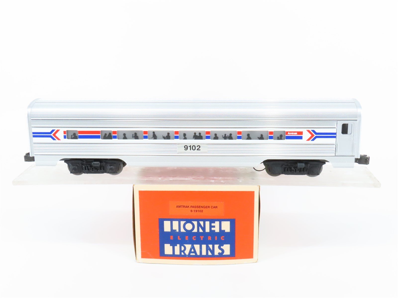 O Gauge 3-Rail Lionel 6-19102 Amtrak Coach Passenger Car #9102