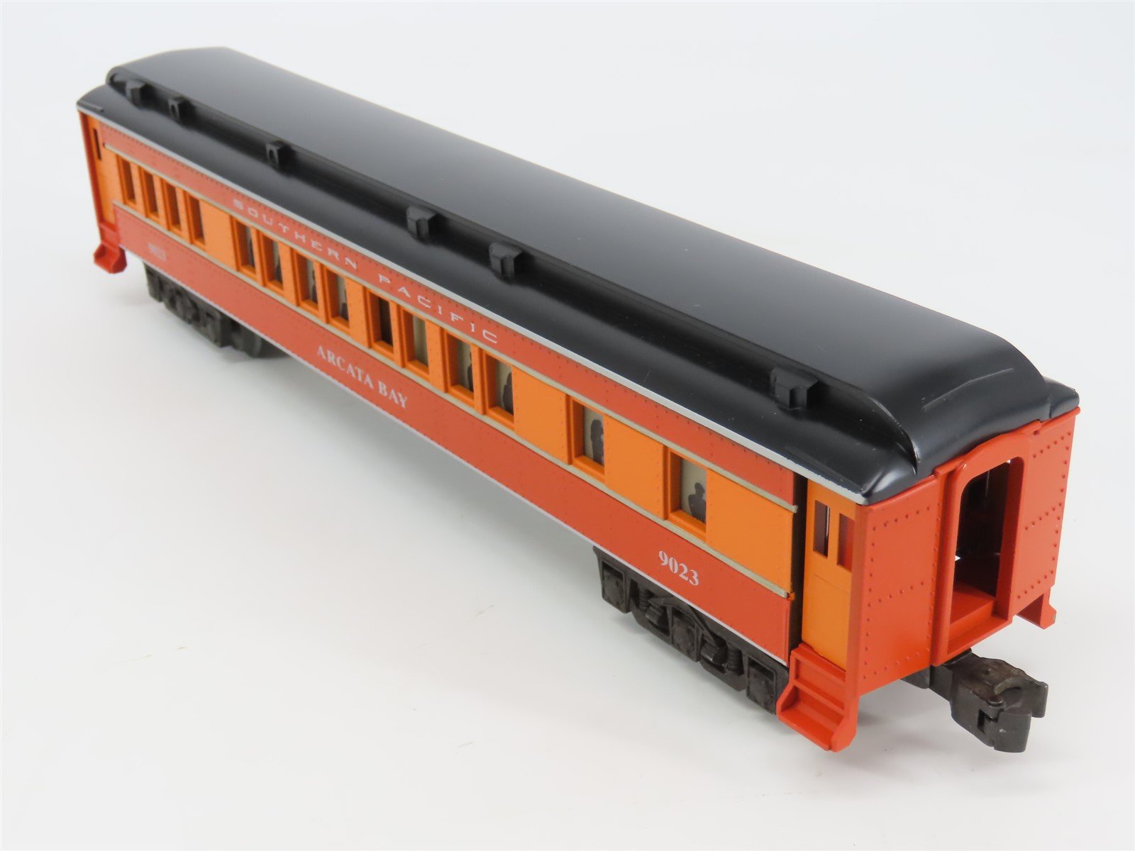 O Gauge 3-Rail Lionel 6-19023 SP Daylight Madison Passenger #9023 