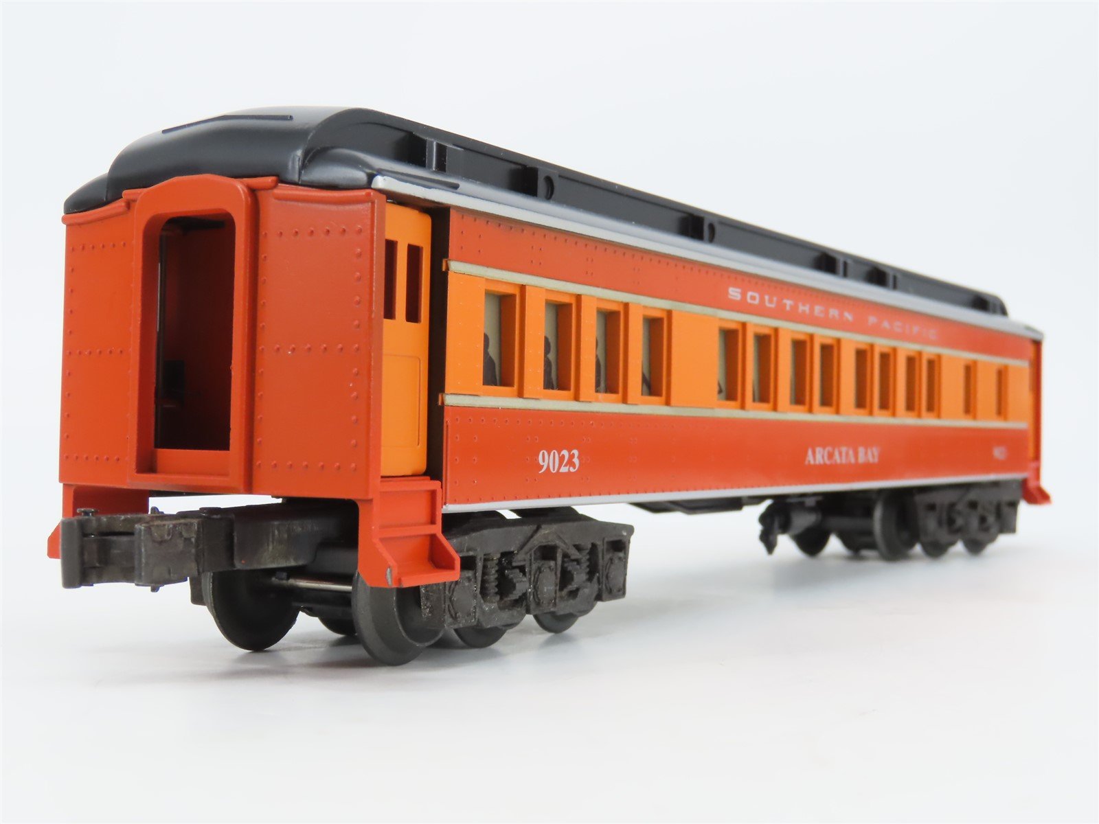 O Gauge 3-Rail Lionel 6-19023 SP Daylight Madison Passenger #9023 