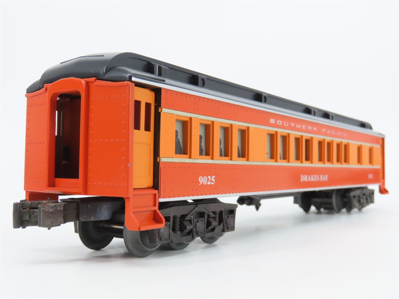 O Gauge 3-Rail Lionel 6-19025 SP Daylight Madison Passenger #9025 