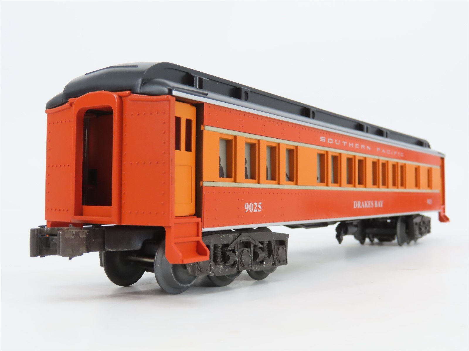 O Gauge 3-Rail Lionel 6-19025 SP Daylight Madison Passenger #9025 