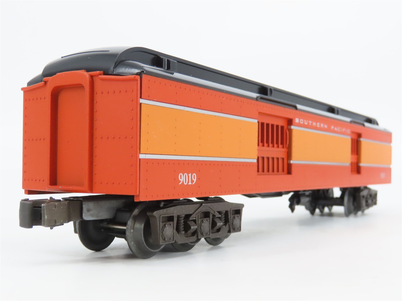 O Gauge 3-Rail Lionel 6-19019 SP Daylight HW Madison Baggage Passenger #9019