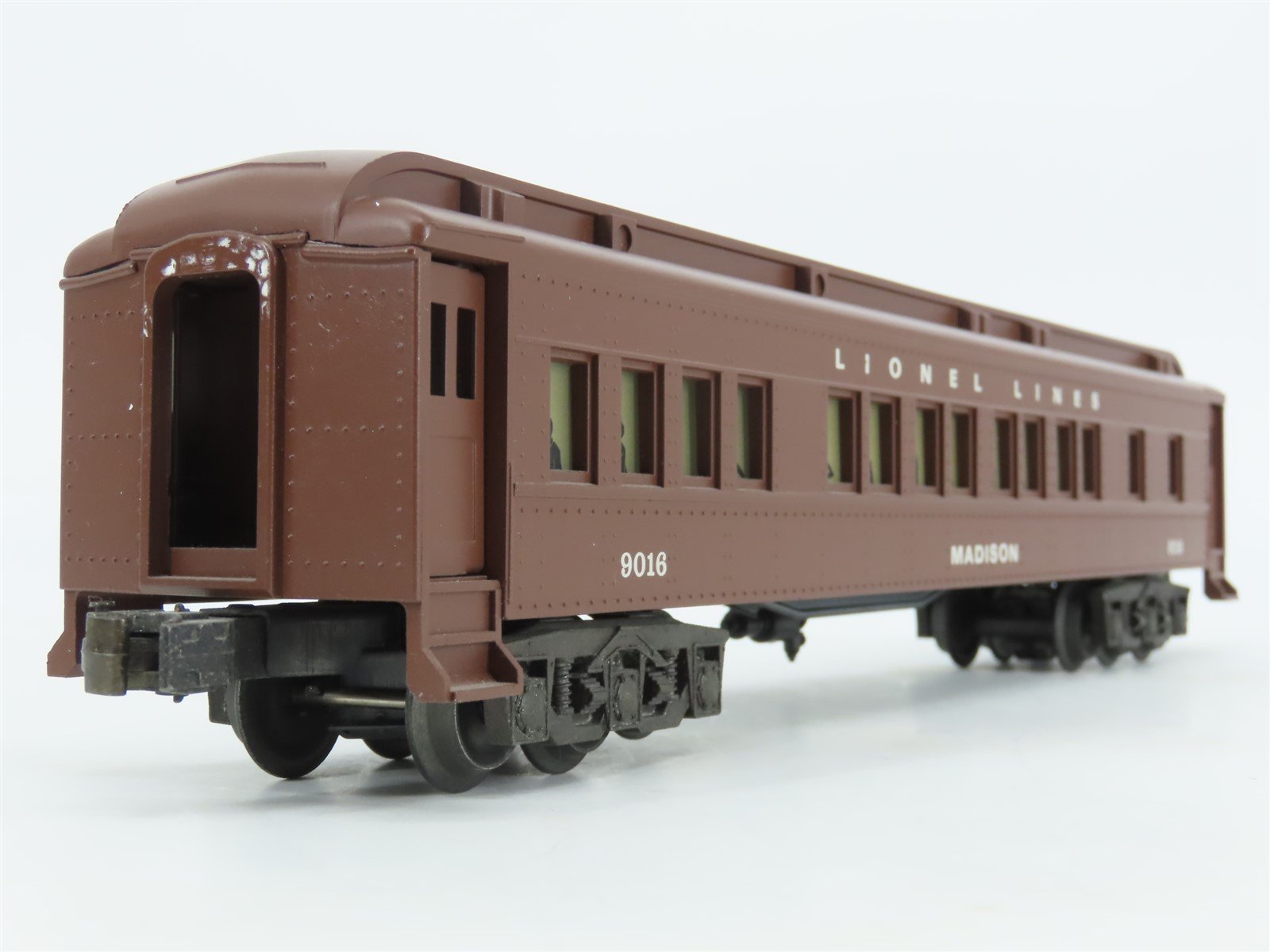 O Gauge 3-Rail Lionel 6-19016 Lionel Lines Madison Passenger #9016 