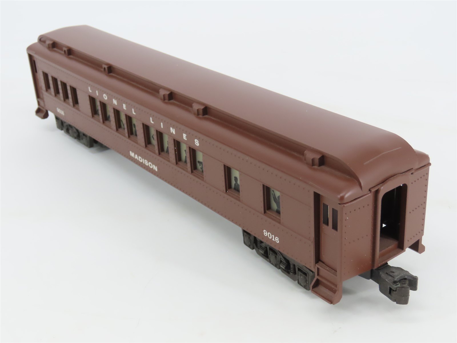 O Gauge 3-Rail Lionel 6-19016 Lionel Lines Madison Passenger #9016 