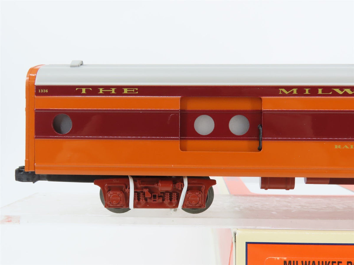 O Gauge 3-Rail Lionel 6-19188 MILW Milwaukee Road &quot;1336&quot; Baggage Passenger #1336