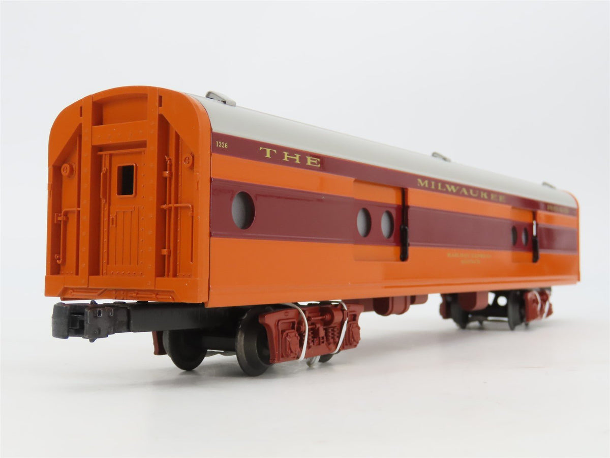O Gauge 3-Rail Lionel 6-19188 MILW Milwaukee Road &quot;1336&quot; Baggage Passenger #1336