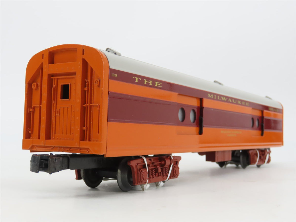 O Gauge 3-Rail Lionel 6-19188 MILW Milwaukee Road &quot;1336&quot; Baggage Passenger #1336