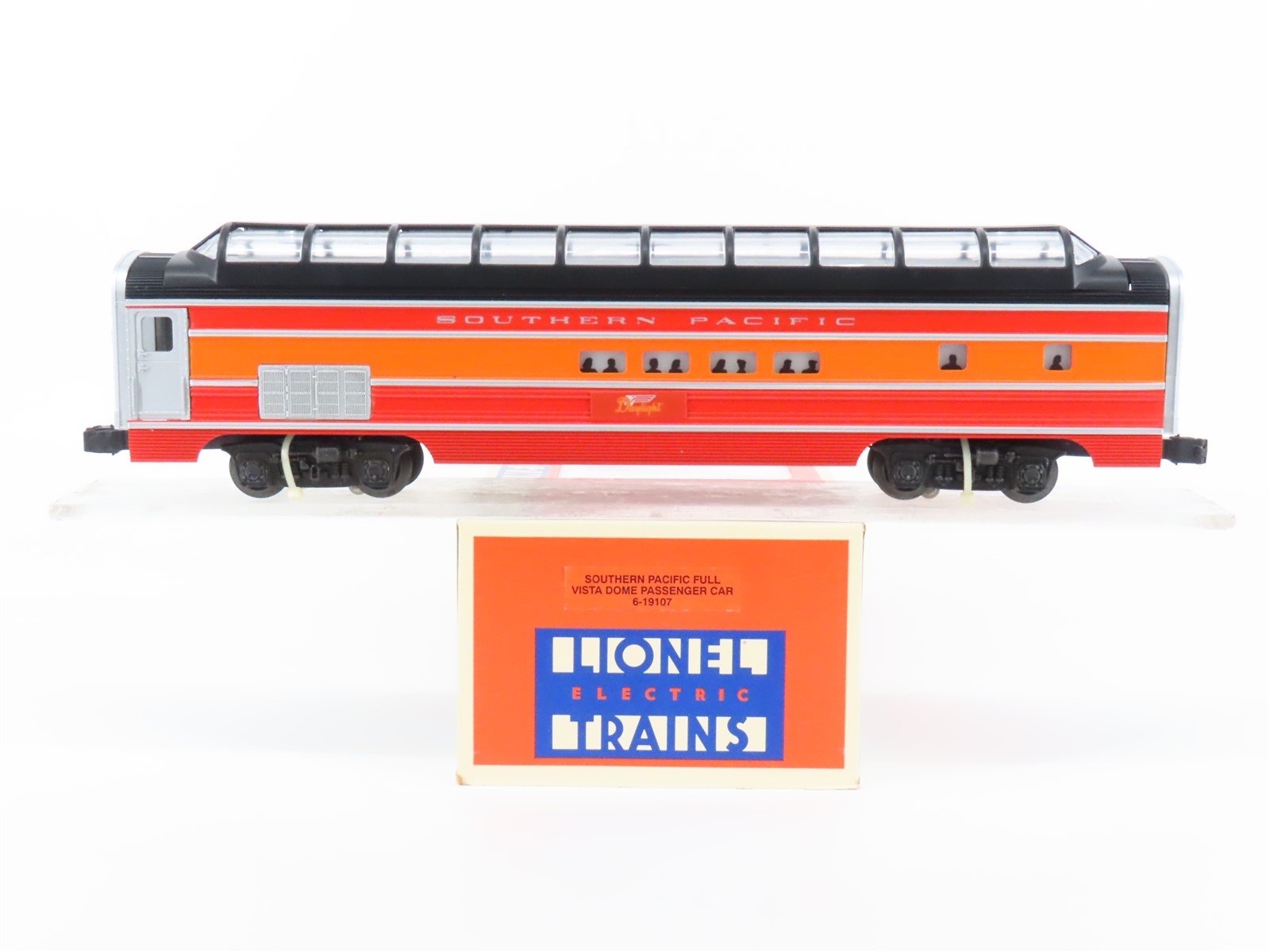 O Gauge 3-Rail Lionel 6-19107 SP Daylight Aluminum Full Vista Dome Passenger