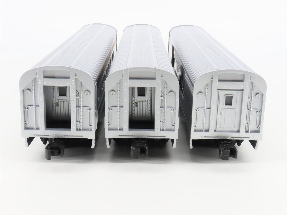 O Gauge 3-Rail Williams 43050 CP Canadian Pacific 3-Car Passenger Add-On Set