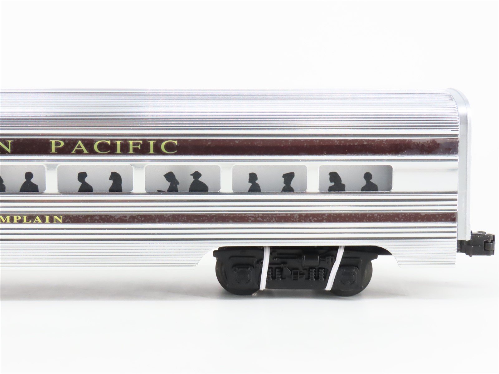 O Gauge 3-Rail Lionel 6-39151 CP Canadian Pacific Aluminum 2-Car Passenger Set