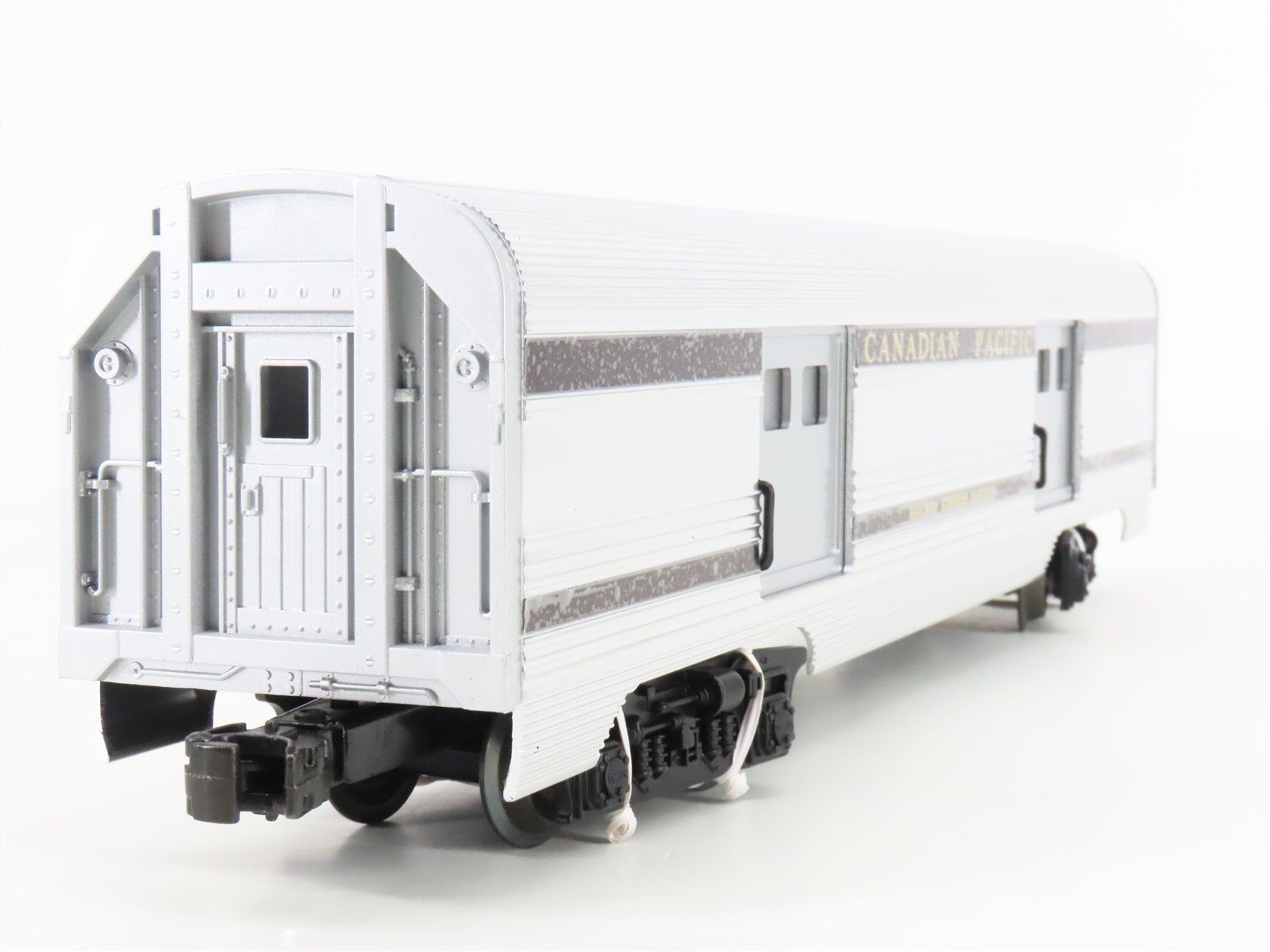 O Gauge 3-Rail Lionel 6-39151 CP Canadian Pacific Aluminum 2-Car Passenger Set