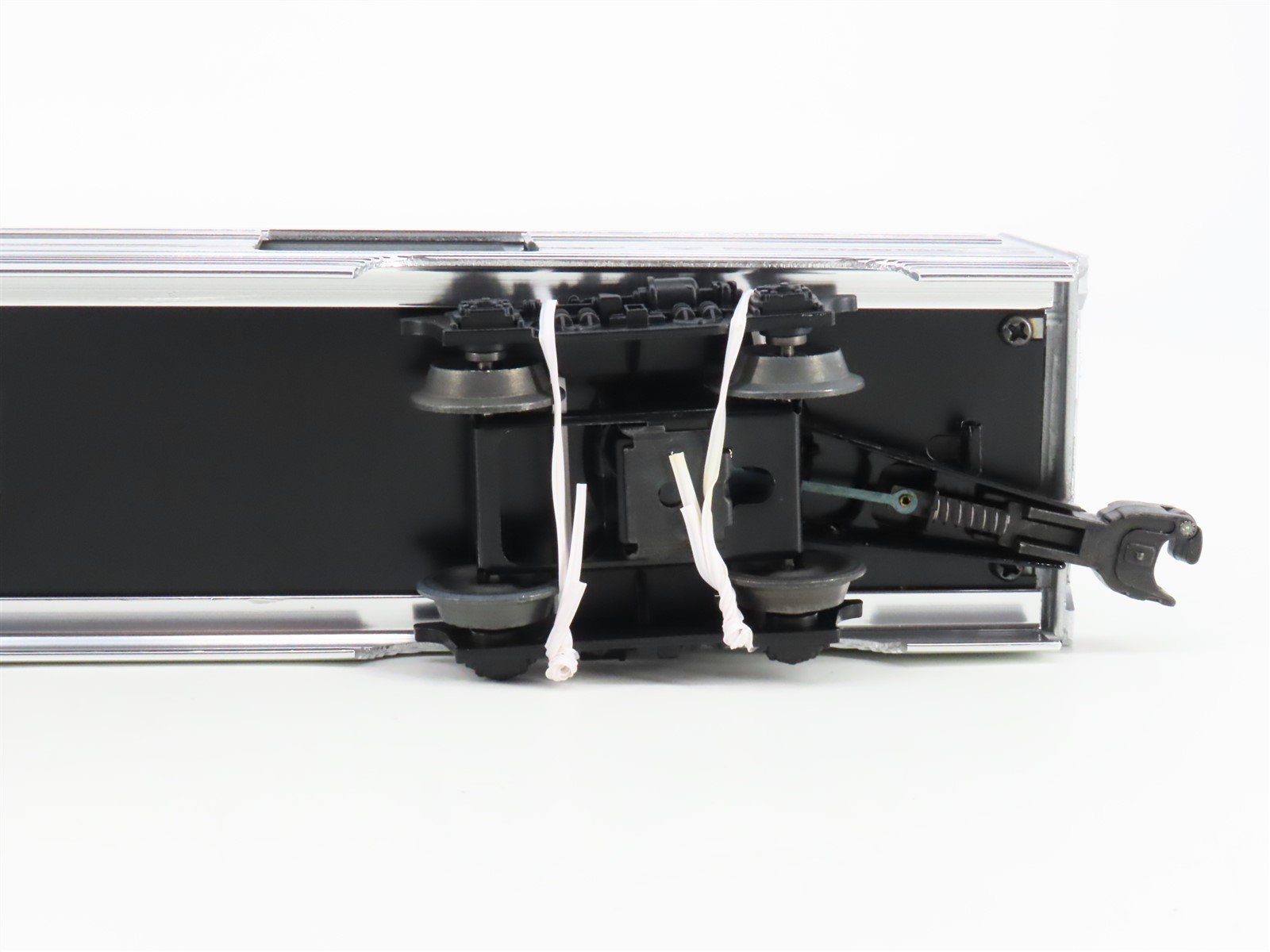 O Gauge 3-Rail Lionel 6-39151 CP Canadian Pacific Aluminum 2-Car Passenger Set