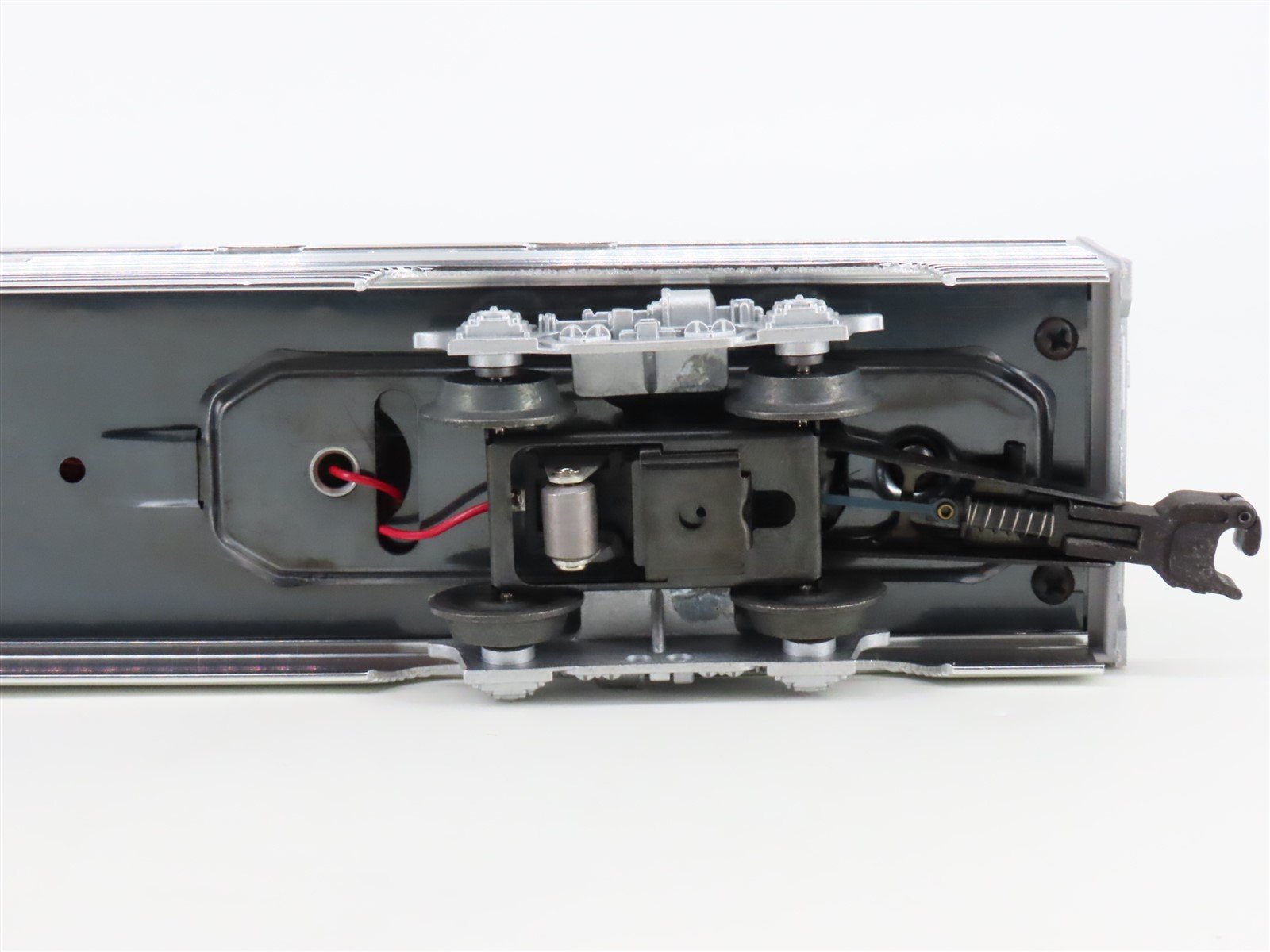 O Gauge 3-Rail Lionel 6-19138 ATSF Santa Fe Aluminum Duplex Roomette Passenger