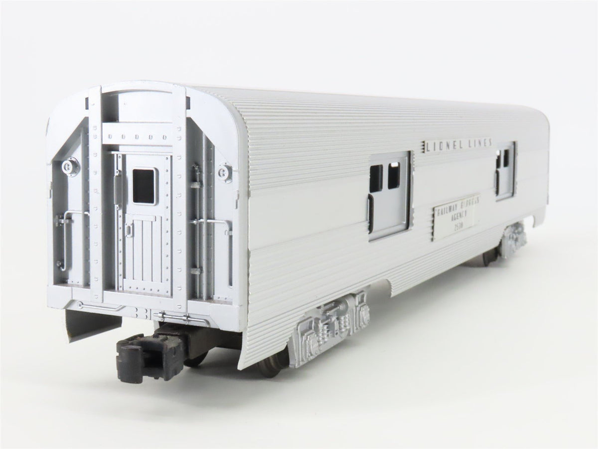 O Gauge 3-Rail Lionel 6-19160 Lionel Lines Aluminum Baggage Passenger #2530