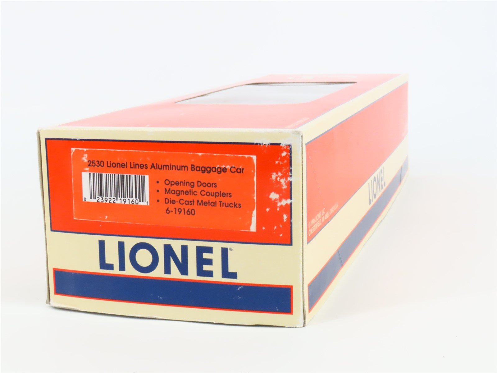 O Gauge 3-Rail Lionel 6-19160 Lionel Lines Aluminum Baggage Passenger #2530