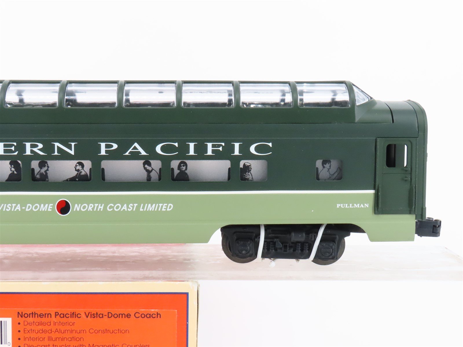 O Gauge 3-Rail Lionel 6-19167 NP Northern Pacific Full Vista-Dome Passenger 2571