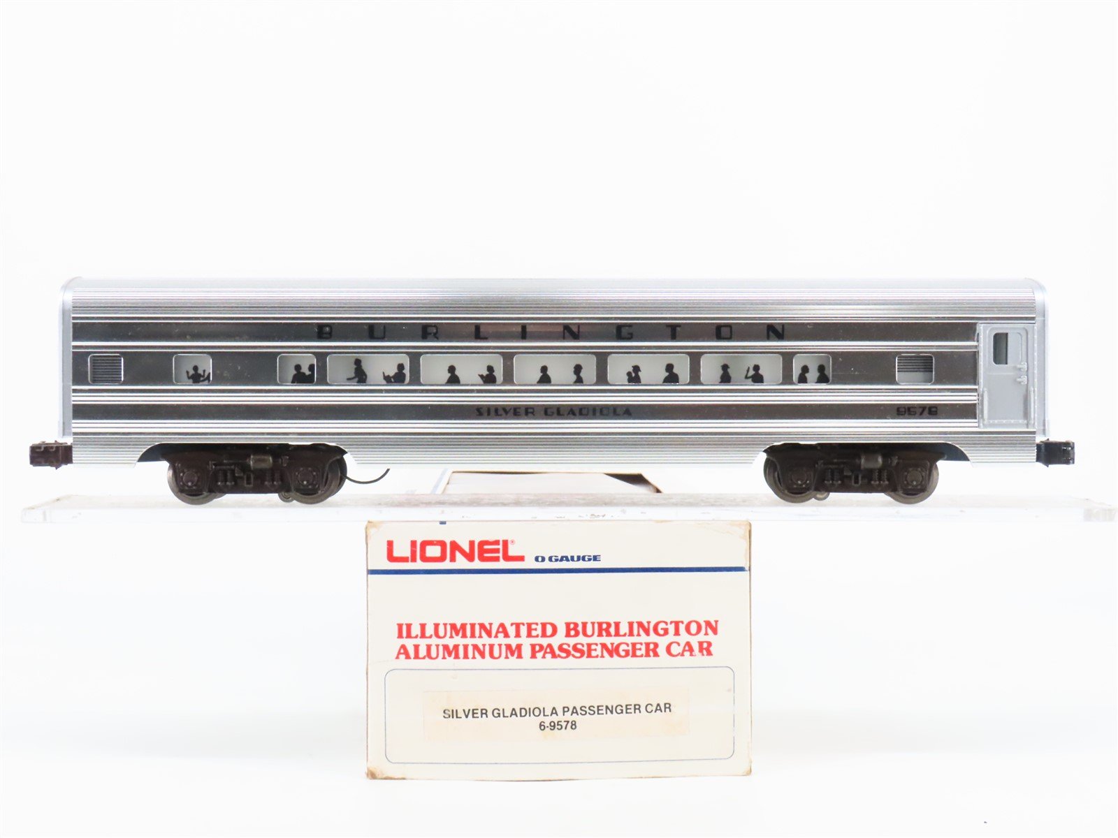 O Gauge 3-Rail Lionel 6-9578 CB&Q Burlington Passenger "Silver Gladiola"