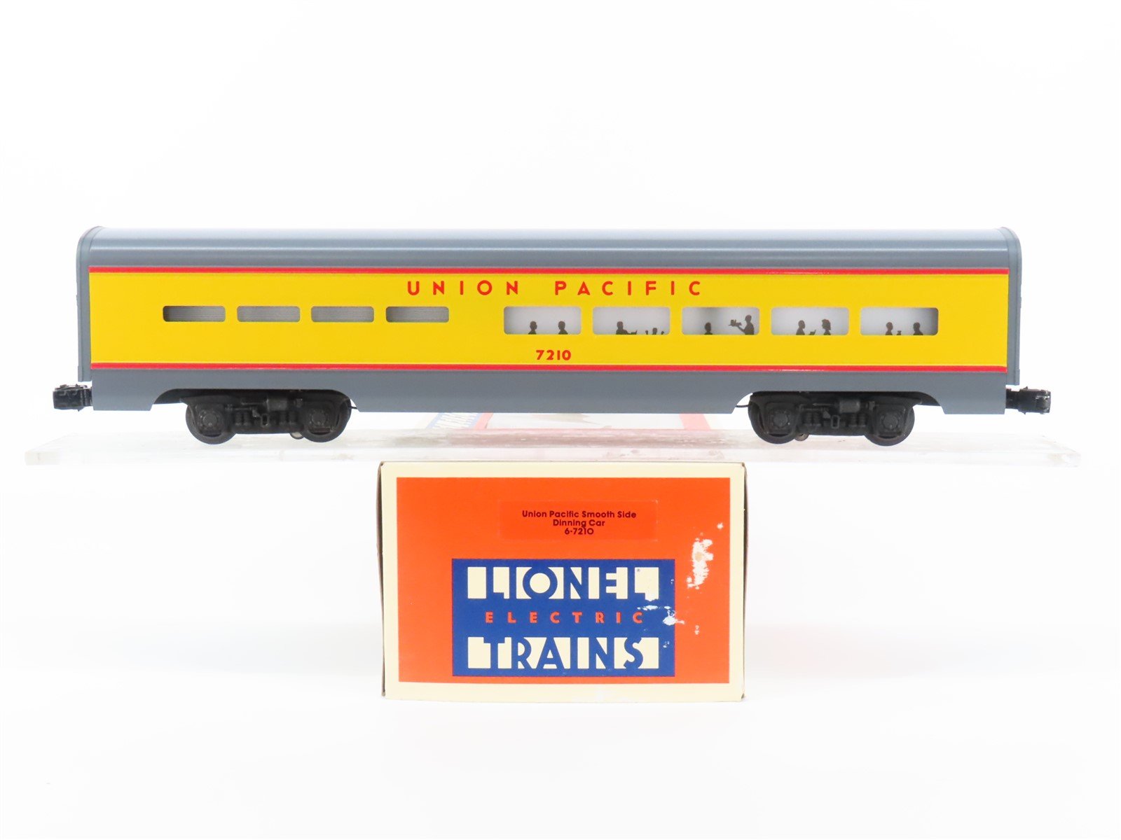 O Gauge 3-Rail Lionel 6-7210 UP Union Pacific Smooth Side Diner Passenger #7210