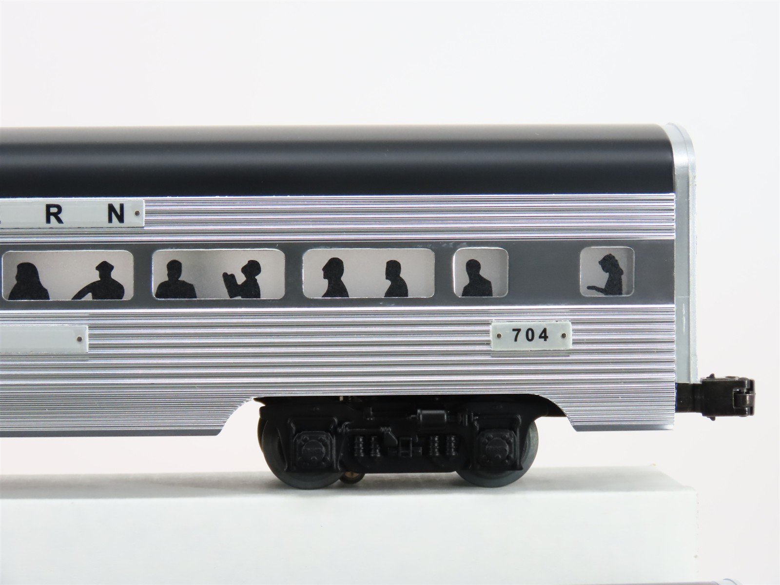 O Gauge 3-Rail Lionel 6-39157 SOU Southern Aluminum Passenger 2 Car Pack