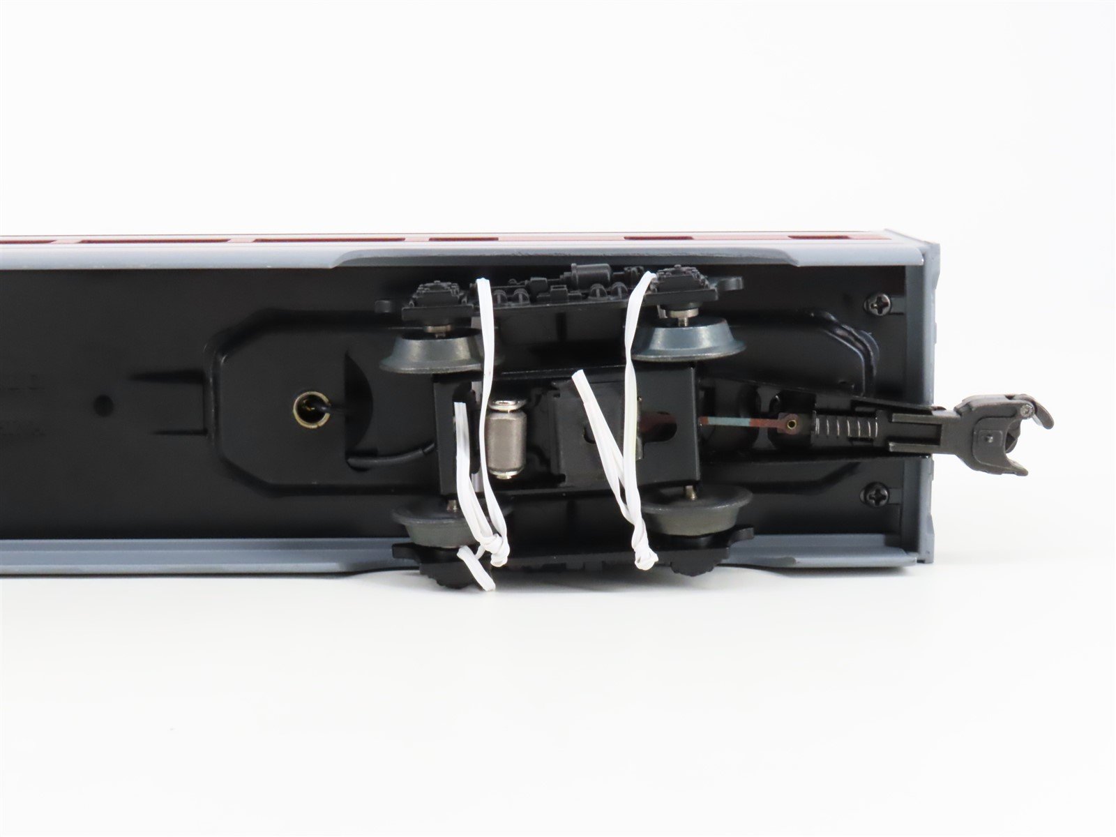 O Gauge 3-Rail Lionel 6-39163 EL Erie Lackawanna Aluminum 2-Car Passenger Pack