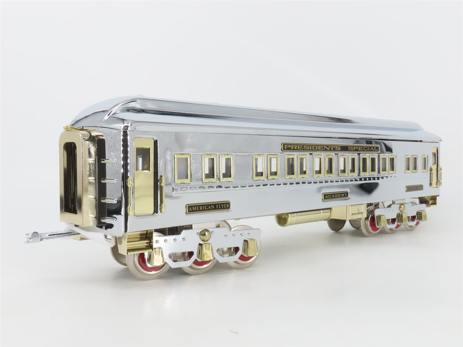 Standard Gauge Lionel 6-13426 I4391 Presidential Special Coach Passenger Academy