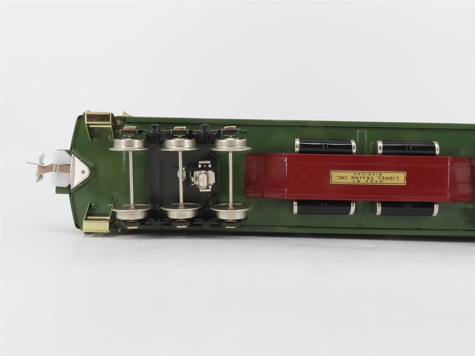 Standard Gauge Lionel 6-13404 California Coach Passenger Car #1412