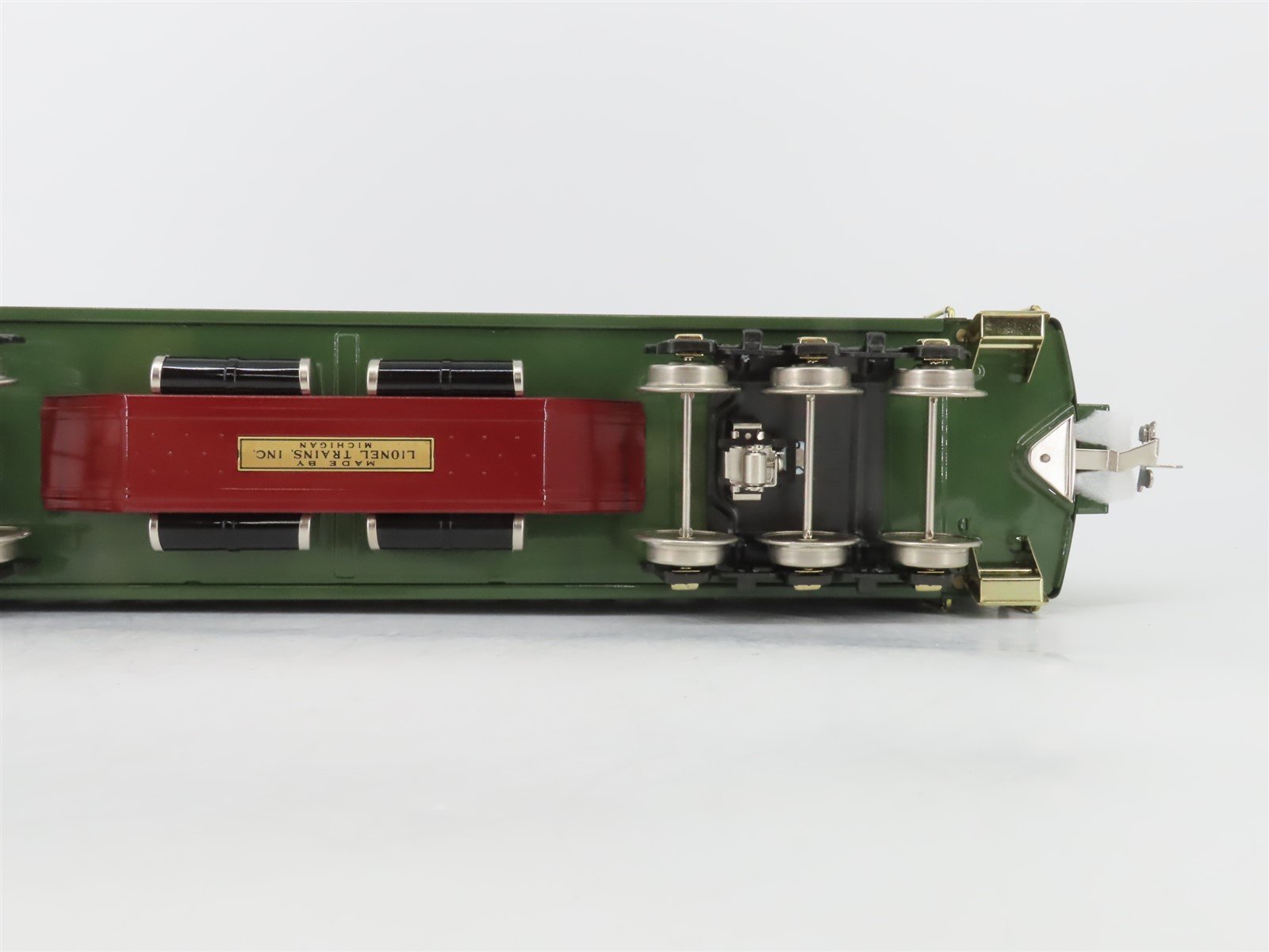 Standard Gauge Lionel 6-13404 California Coach Passenger Car #1412
