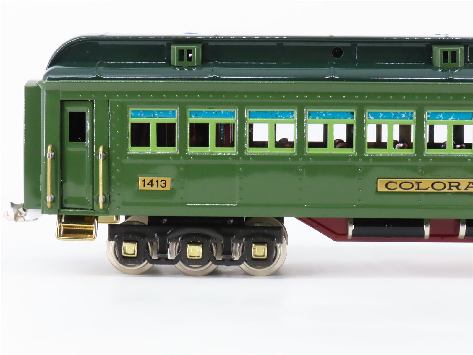 Standard Gauge Lionel Classic Metal Coach/Observation Passenger 3-Car Set