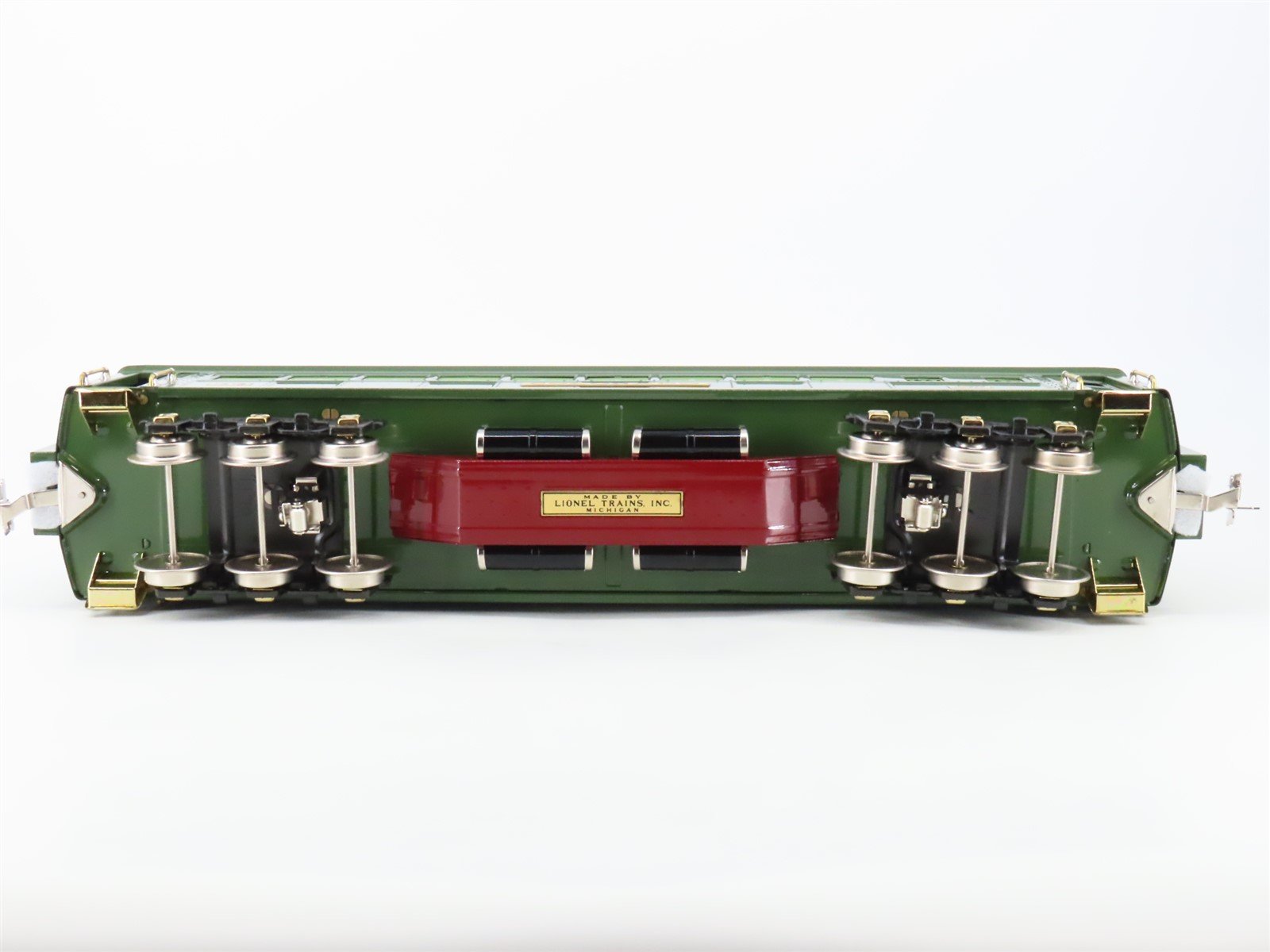 Standard Gauge Lionel Classic Metal Coach/Observation Passenger 3-Car Set