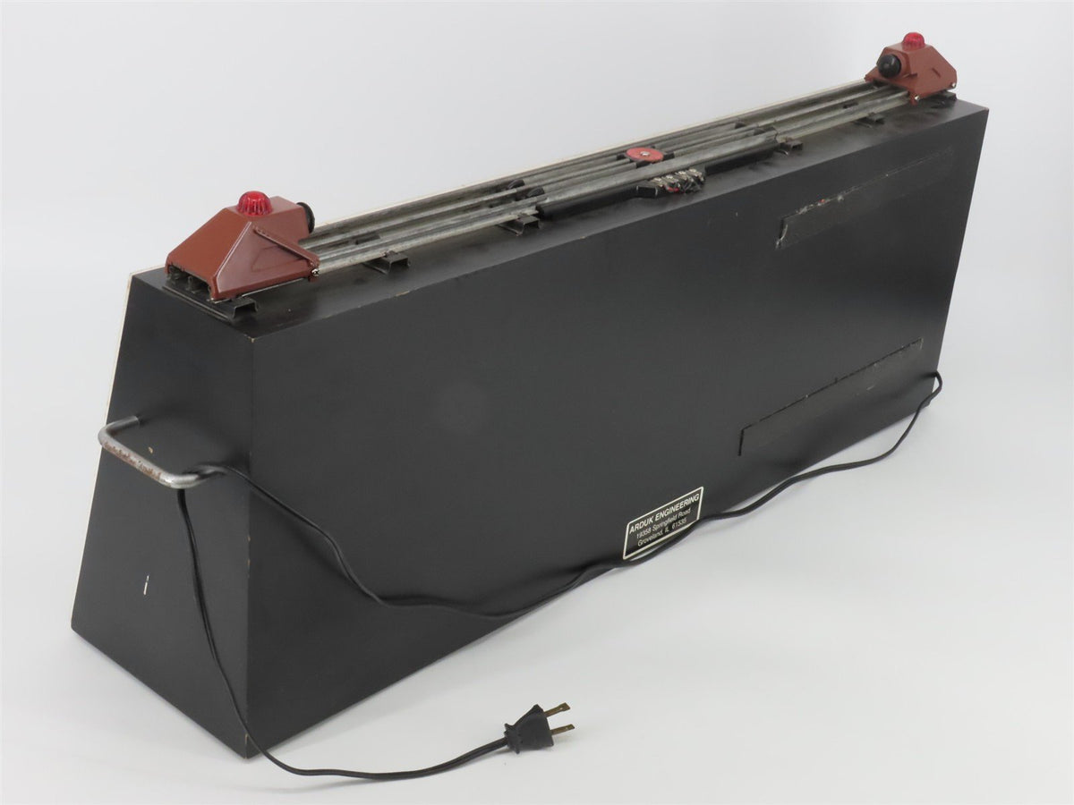 Arduk Test Bench for O Gauge Trains and Accessories