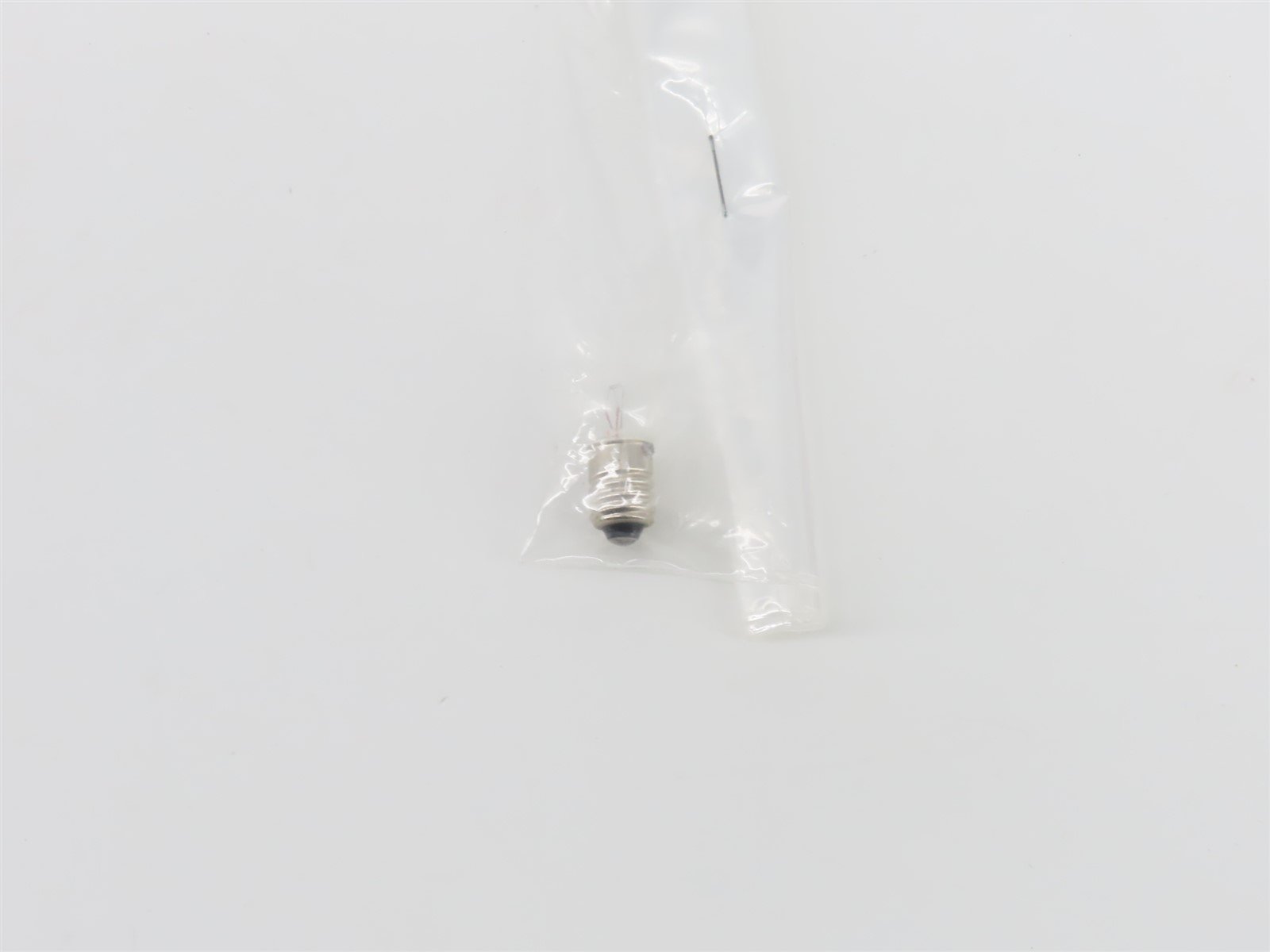 Standard Gauge Lionel 6-51900 4400N Signal Bridge & 4400C Control Panel