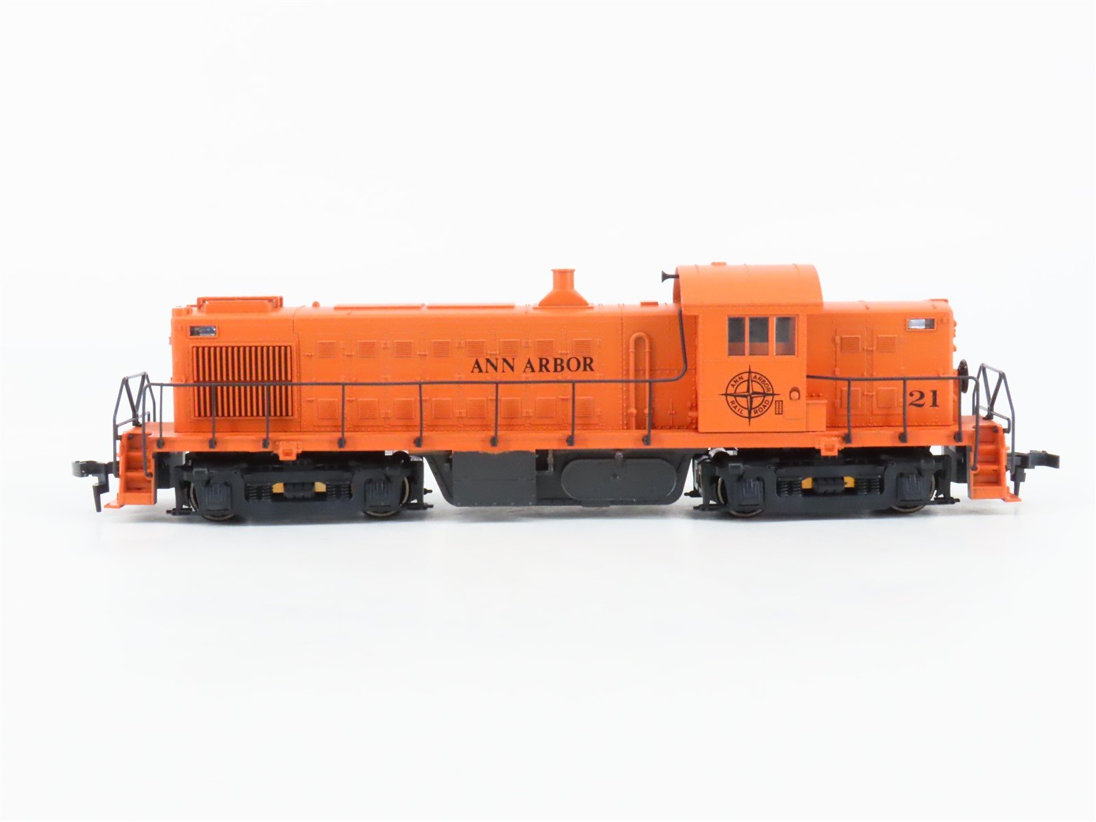 HO Scale Atlas/KATO AA Ann Arbor Railroad ALCO RS-1 Diesel Locomotive #21