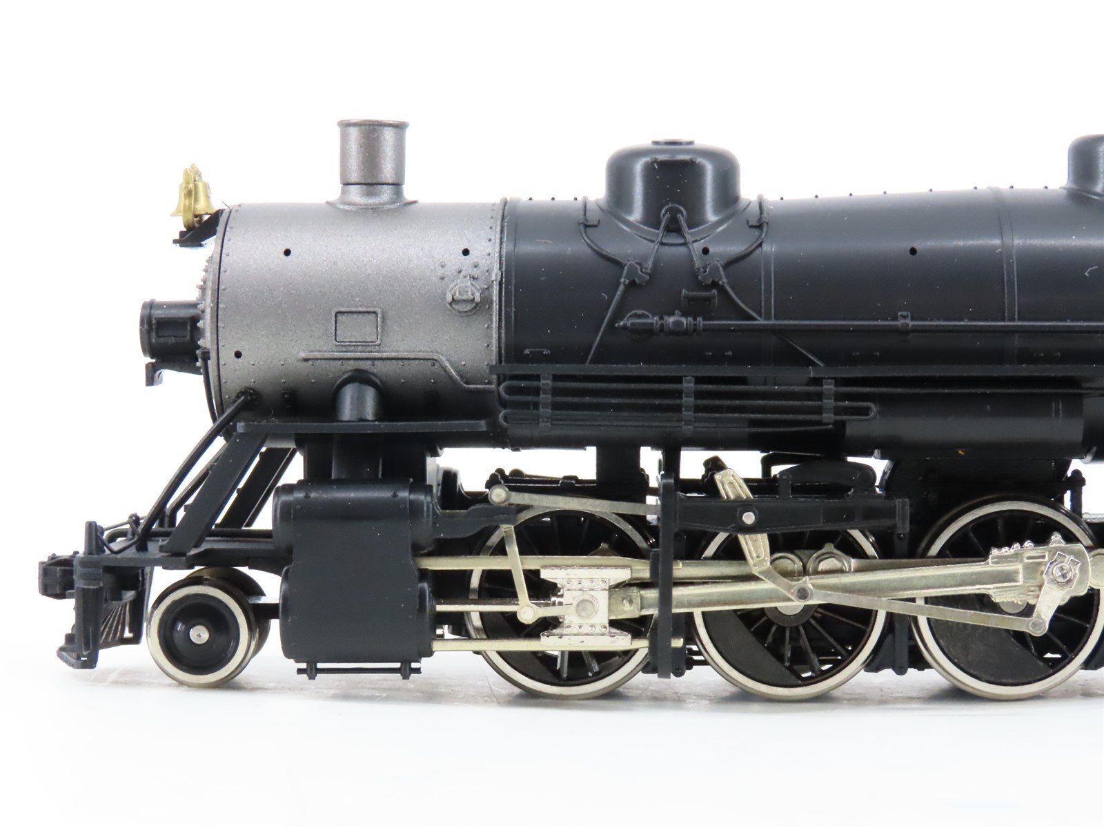 HO Athearn Genesis G9006 NKP Nickel Plate Road 2-8-2 Light Steam #586 -DCC Ready