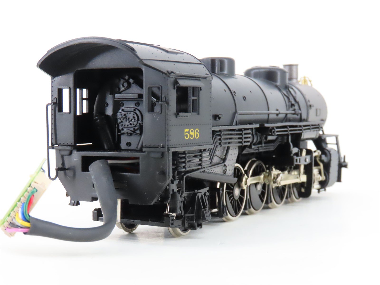 HO Athearn Genesis G9006 NKP Nickel Plate Road 2-8-2 Light Steam #586 -DCC Ready