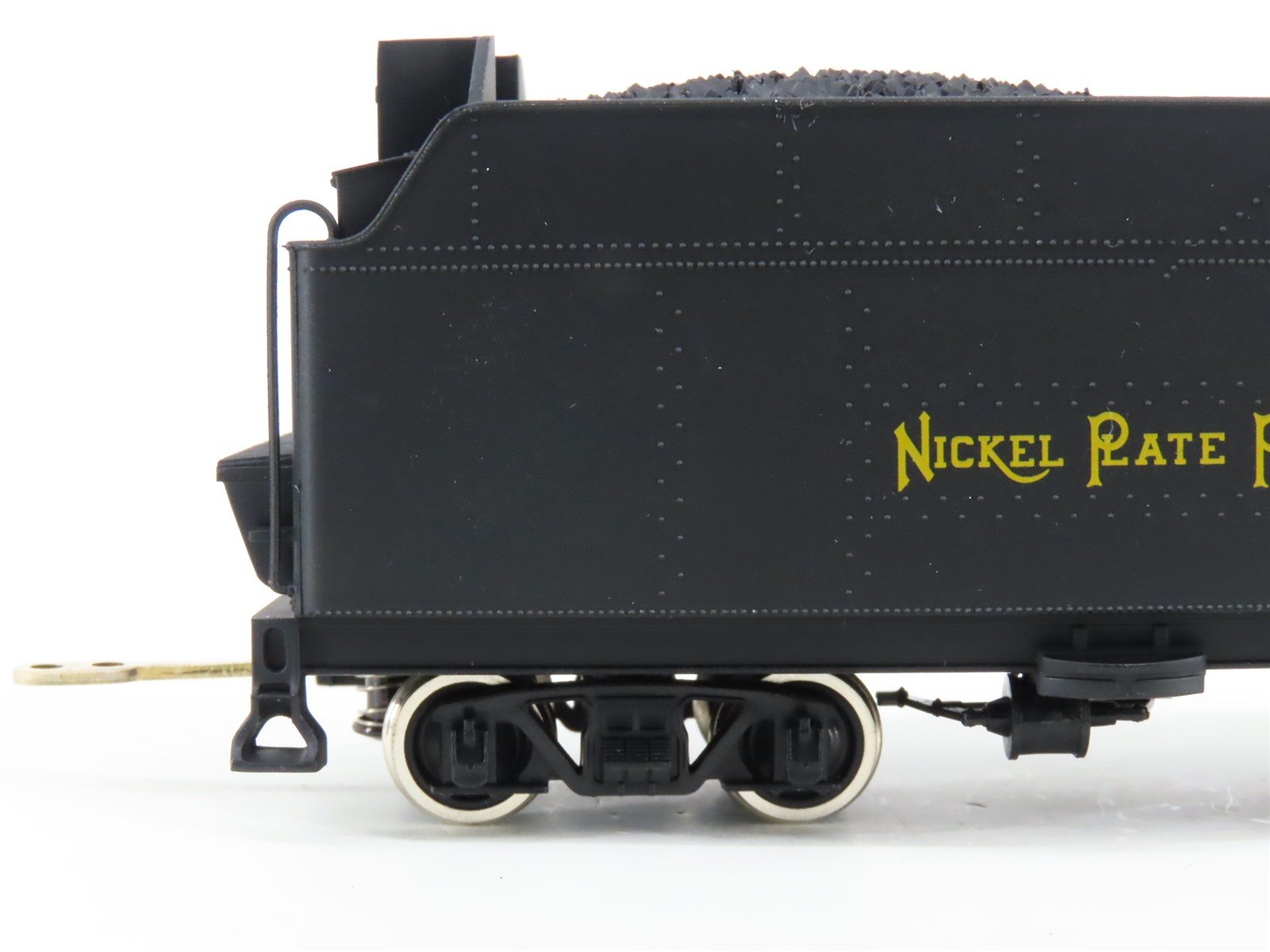 HO Athearn Genesis G9006 NKP Nickel Plate Road 2-8-2 Light Steam #586 -DCC Ready