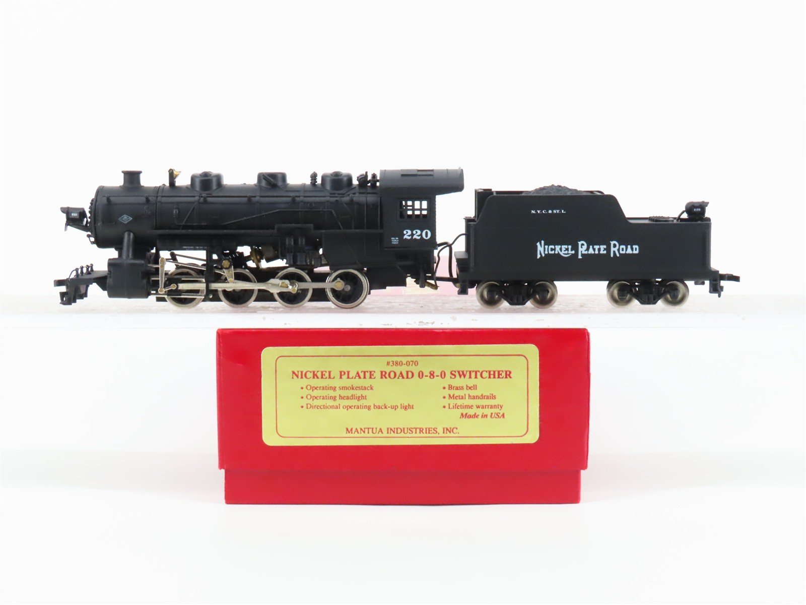 HO Scale Mantua 380-070 NKP Nickel Plate Road 0-8-0 Steam Switcher #220