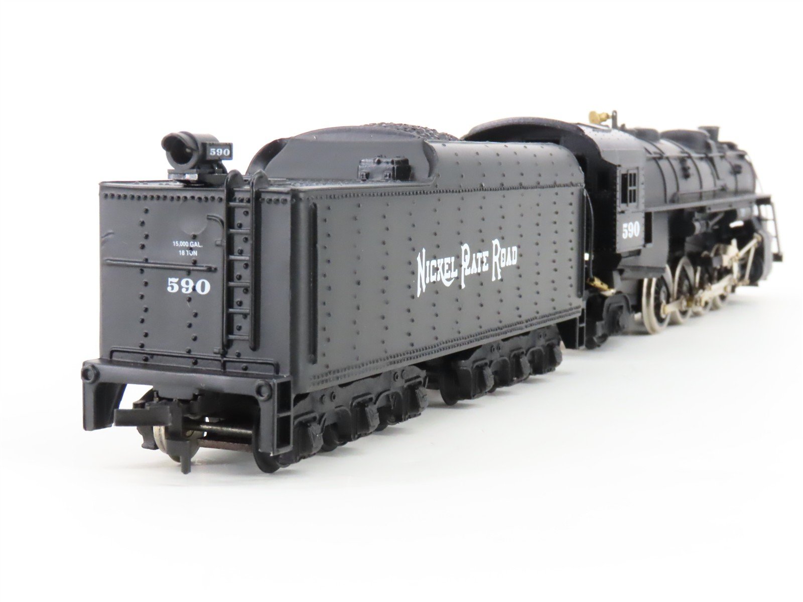 HO Scale Mantua 383-070 NKP Nickel Plate Road 2-8-2 Light Mikado Steam #590