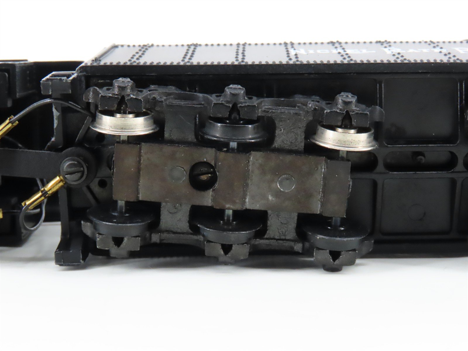 HO Scale Mantua 383-070 NKP Nickel Plate Road 2-8-2 Light Mikado Steam #590